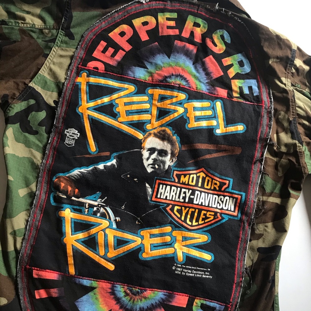 🛑 SOLD 🛑 Red Hot Chili Peppers & James dean